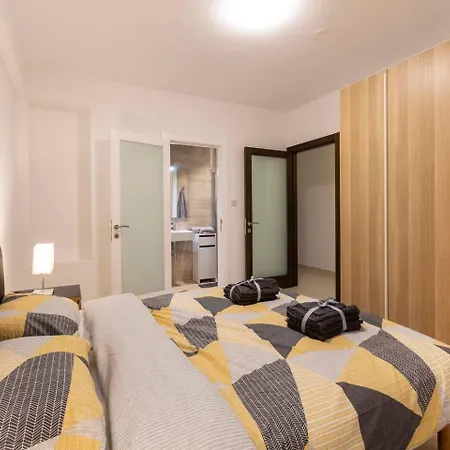 Beautiful Modern 2br Daire Ta Xbiex