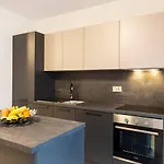 Beautiful Modern 2br Lejlighed