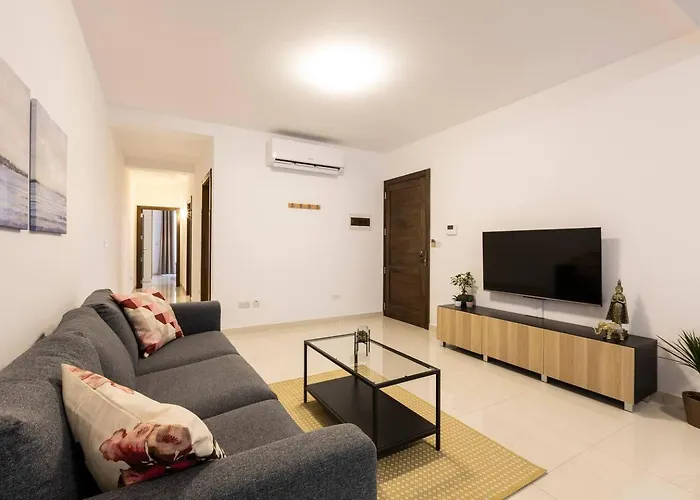 Beautiful Modern 2br